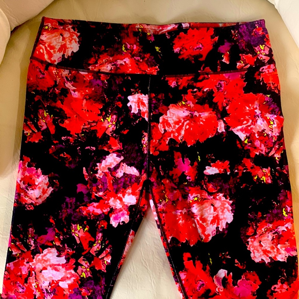 Fabletics Floral Legging